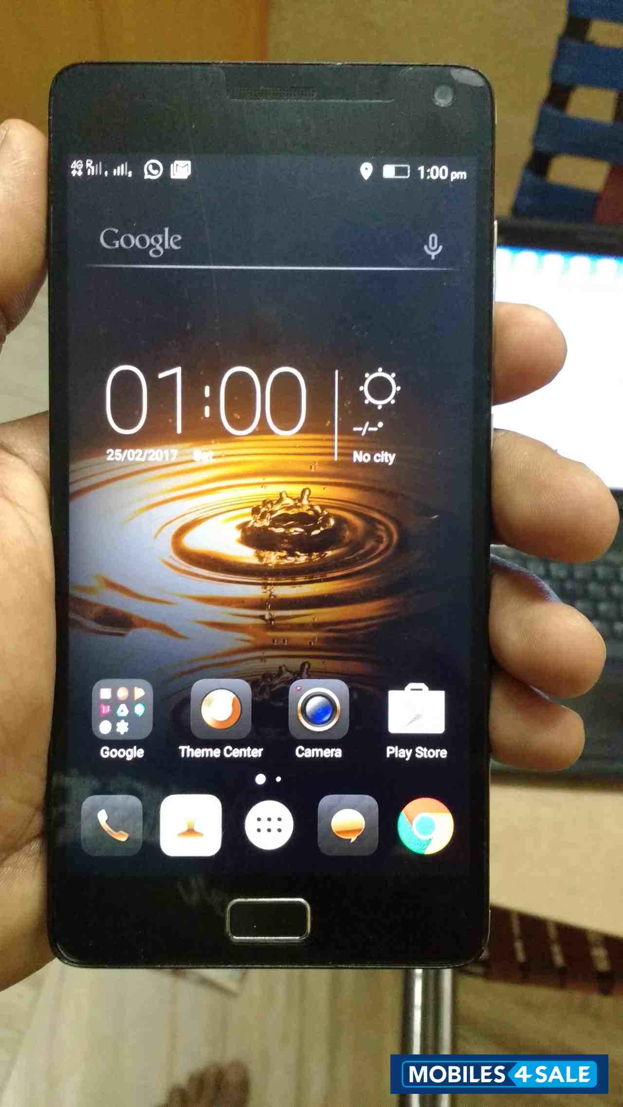 Silver Lenovo Vibe P1