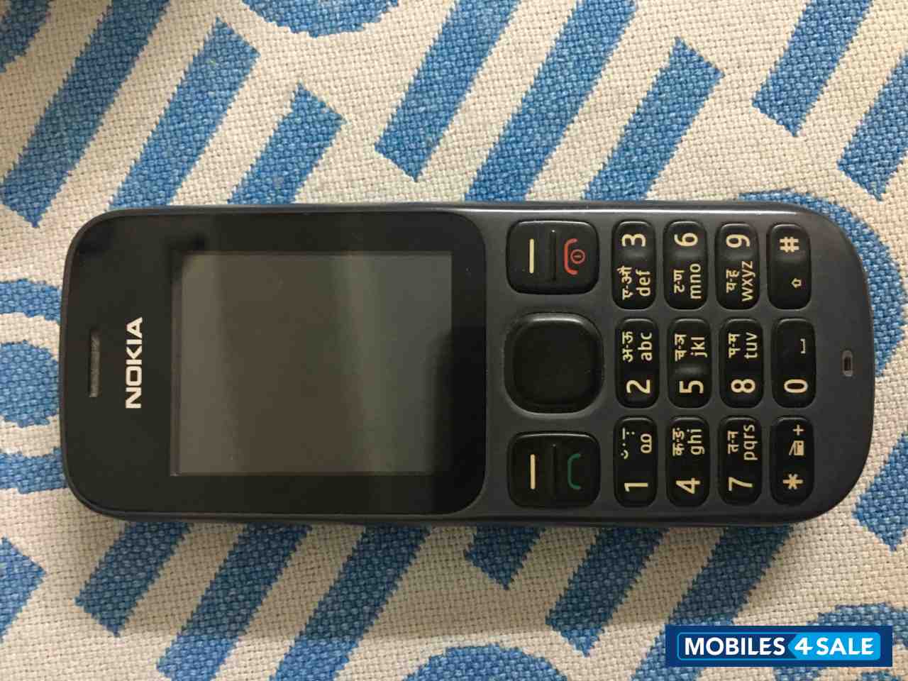 Grey Nokia 100