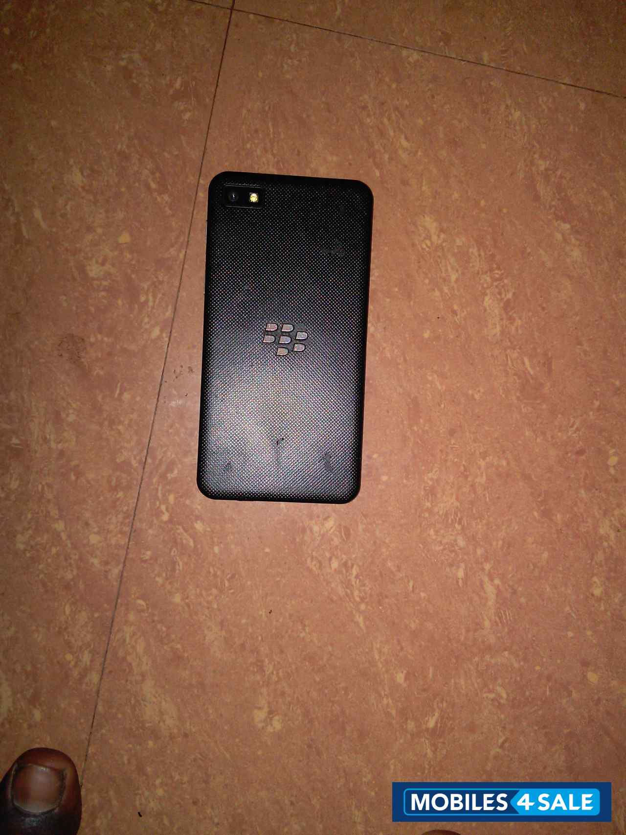 Black BlackBerry Z10