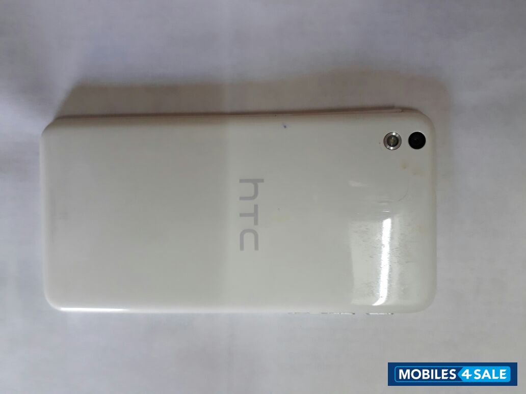 White HTC Desire 816