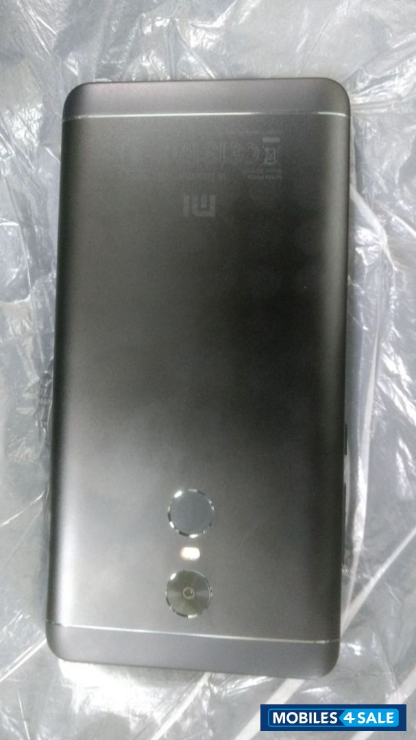Black Xiaomi Redmi Note 4