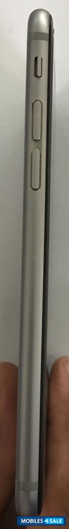 Silver Apple iPhone 6