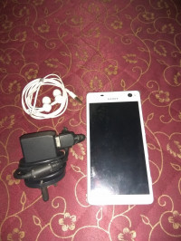 White Sony Xperia C4 Dual
