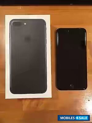 Black Apple iPhone 6S Plus