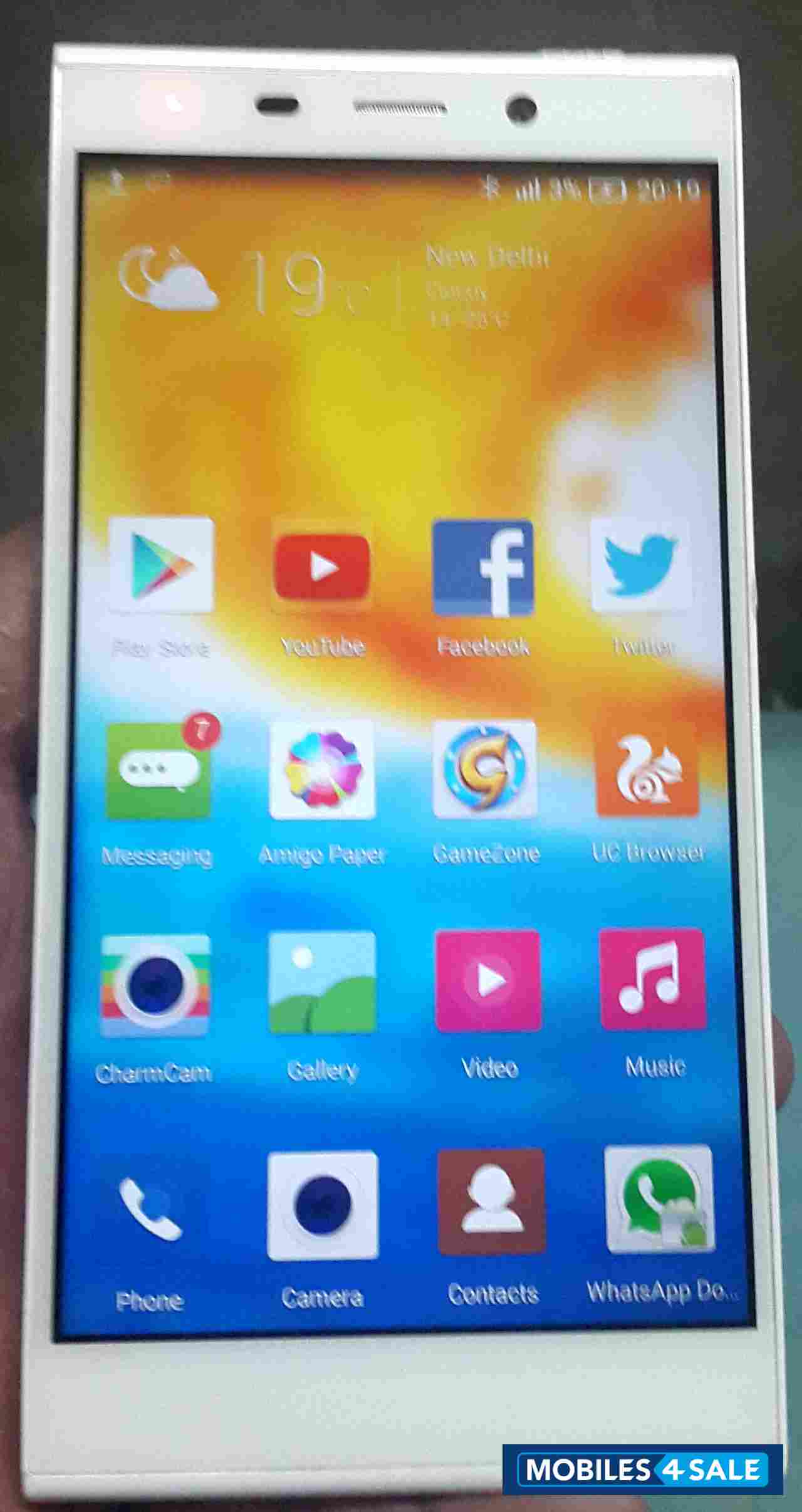 White Gionee Elife E7