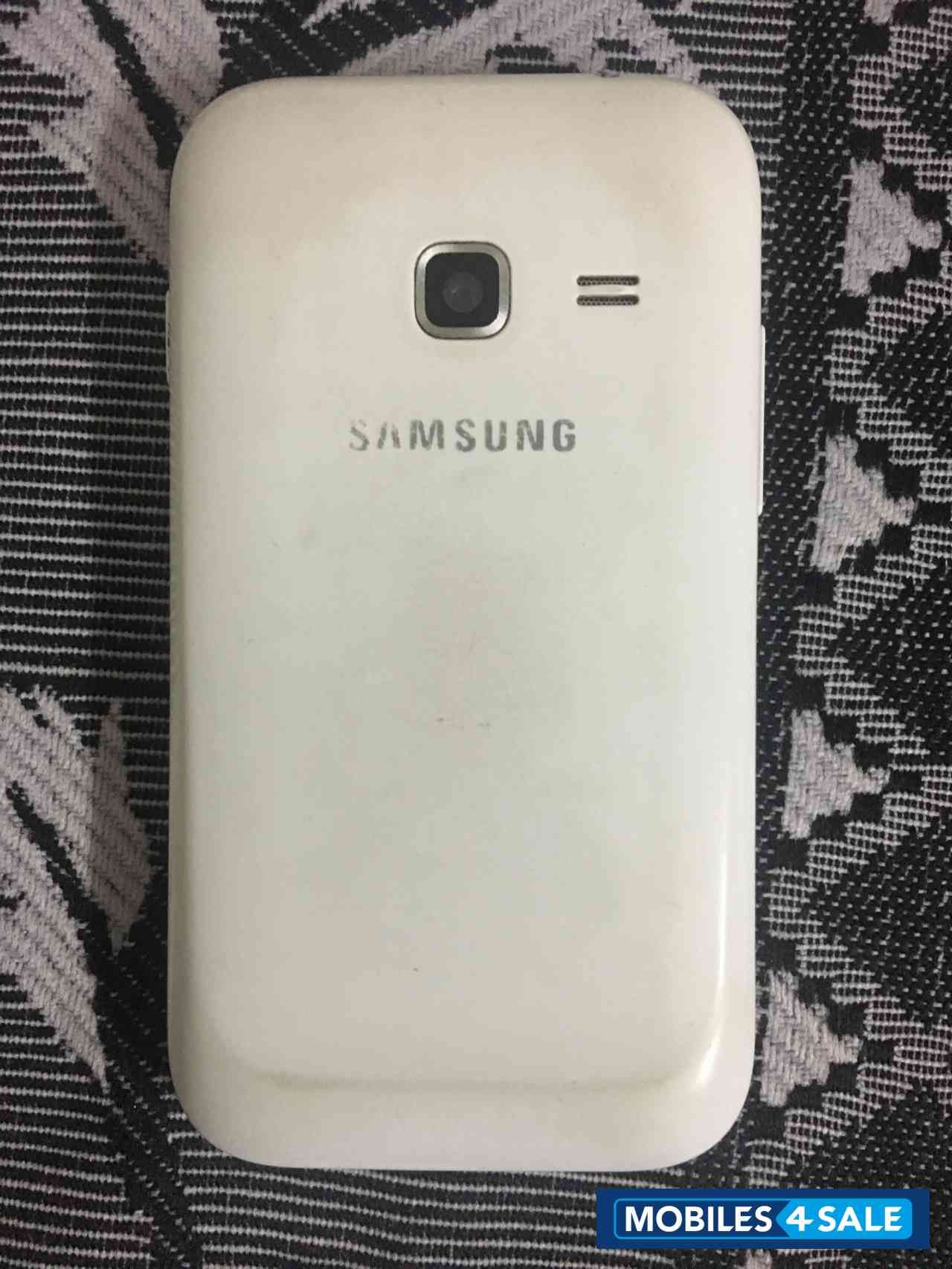 White Samsung Galaxy Ace Duos