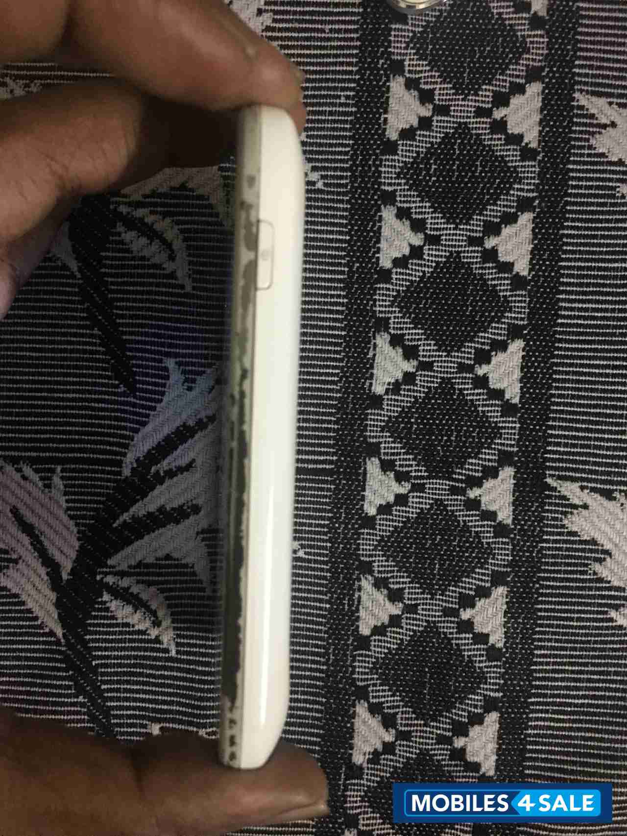 White Samsung Galaxy Ace Duos