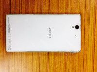 White Sony Xperia Z