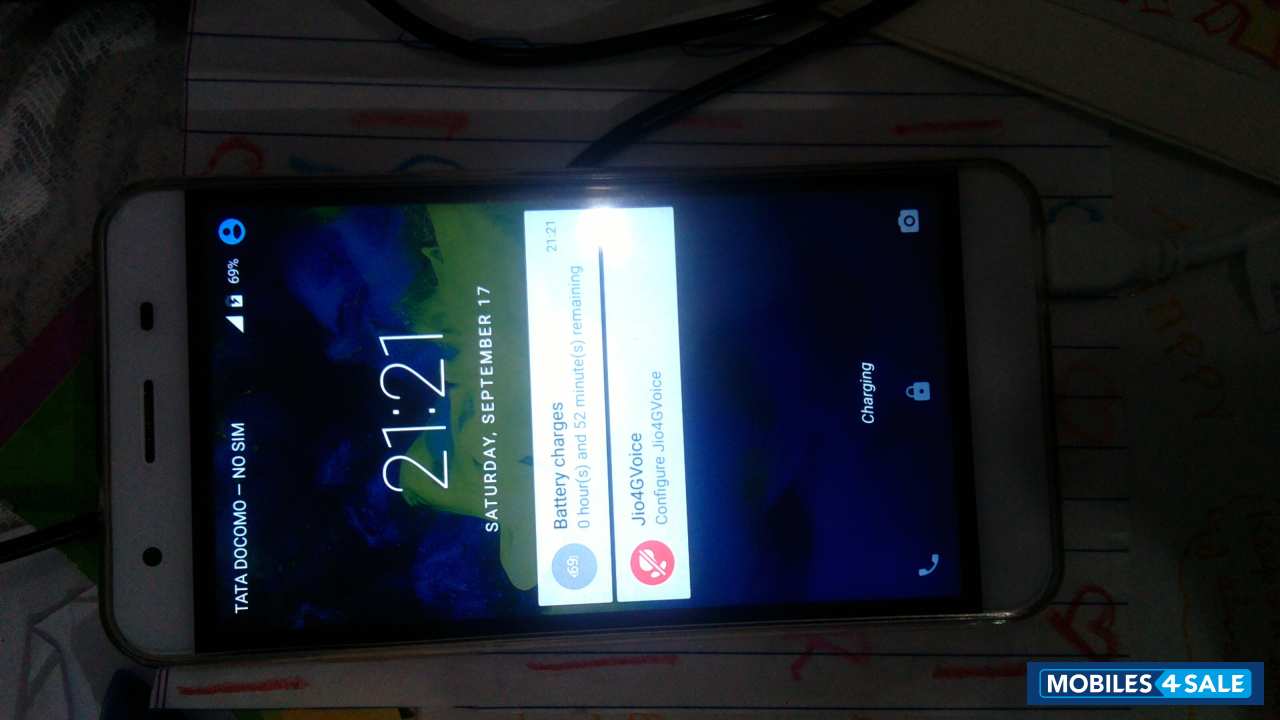 Gold Lyf Water 11 Gold Lyf Water 11