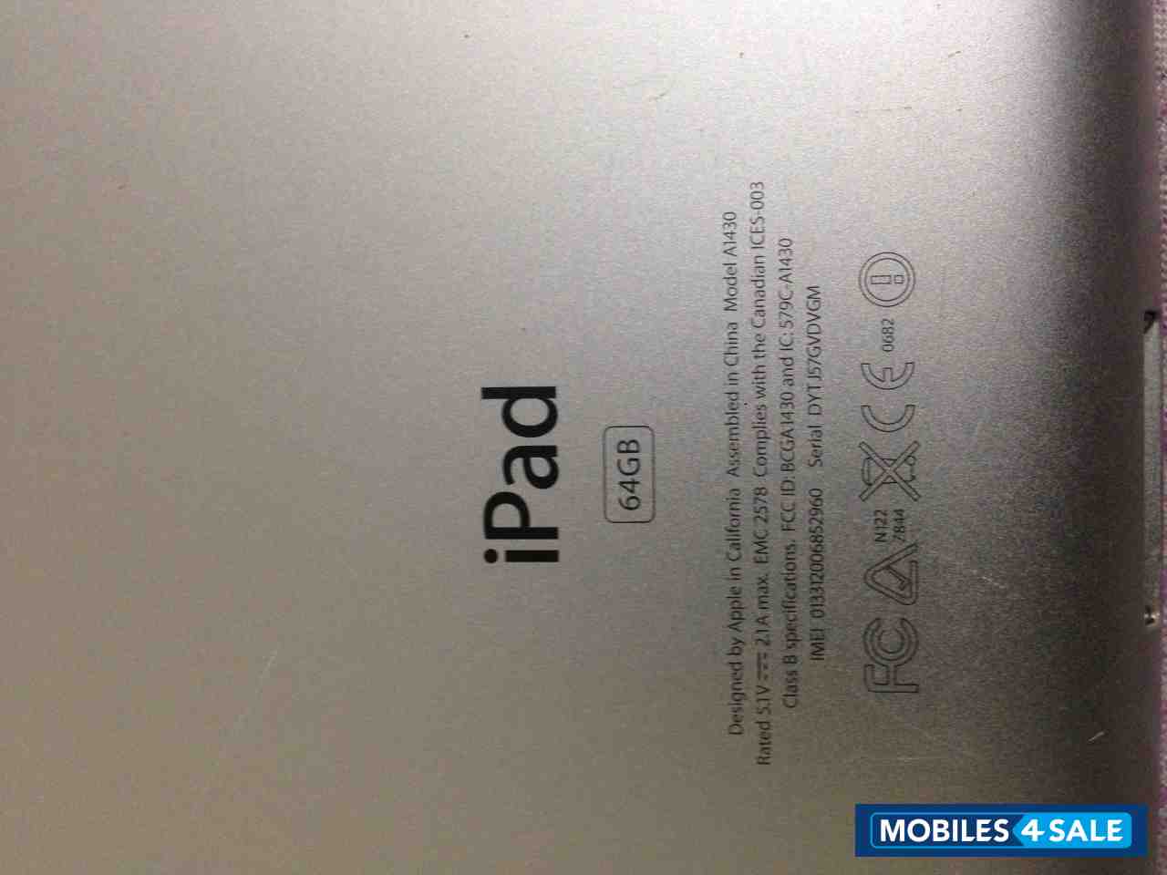 White Apple iPad Mini 3 Wi-Fi Cellular