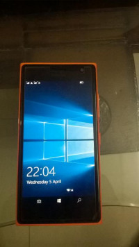 Orange Nokia Lumia 730