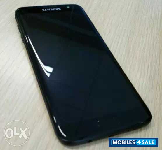 Perl Black Samsung Galaxy S7 Edge