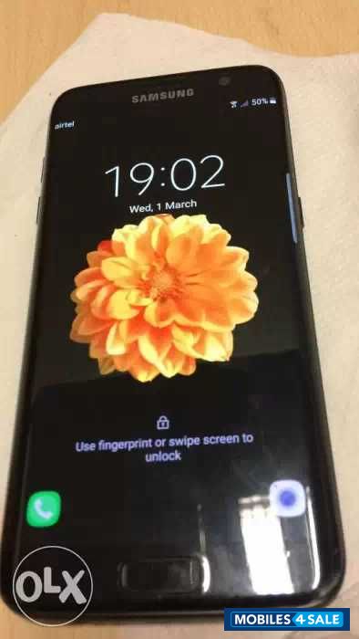 Perl Black Samsung Galaxy S7 Edge