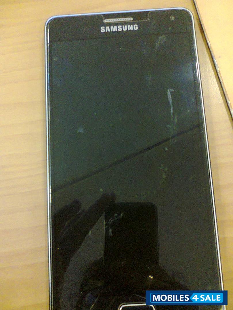 Black Samsung Galaxy A7