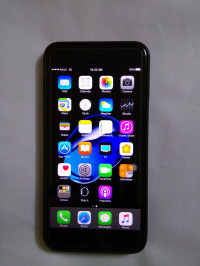 Black Apple iPhone 7 Plus