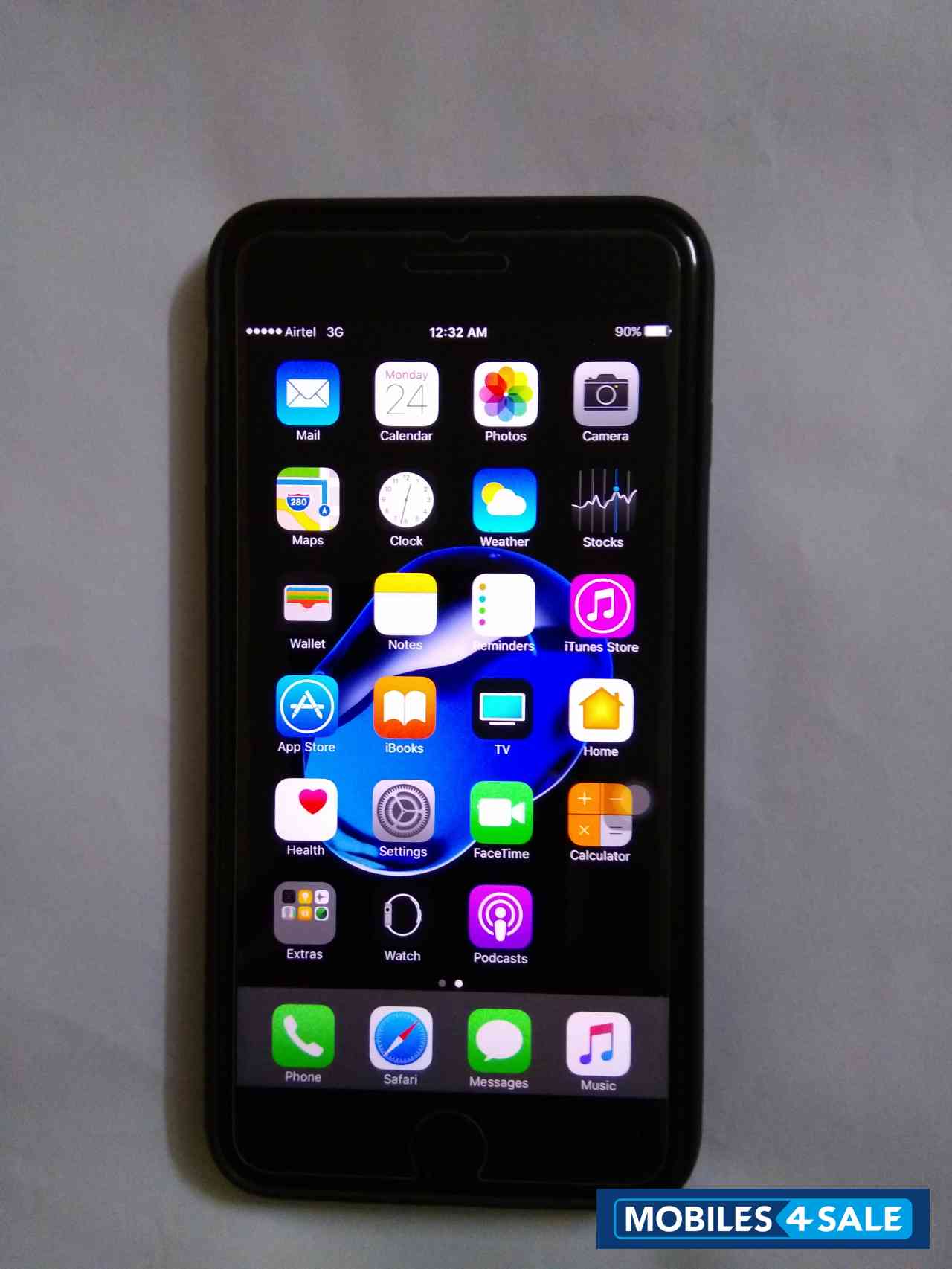 Black Apple iPhone 7 Plus Black Apple iPhone 7 Plus