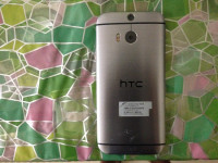 Glacier Silver HTC One M8
