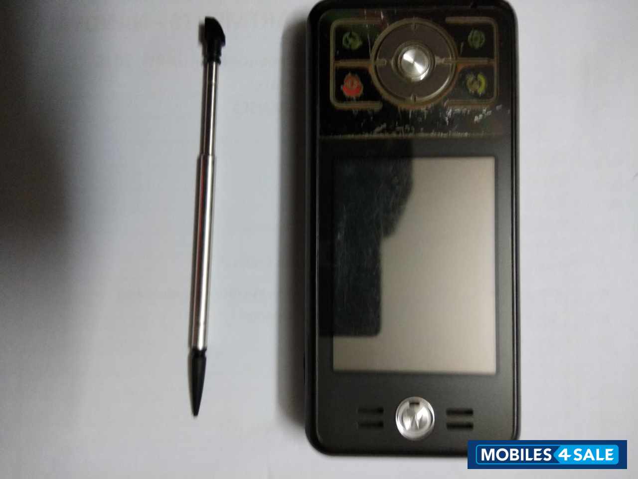 Black Motorola E6
