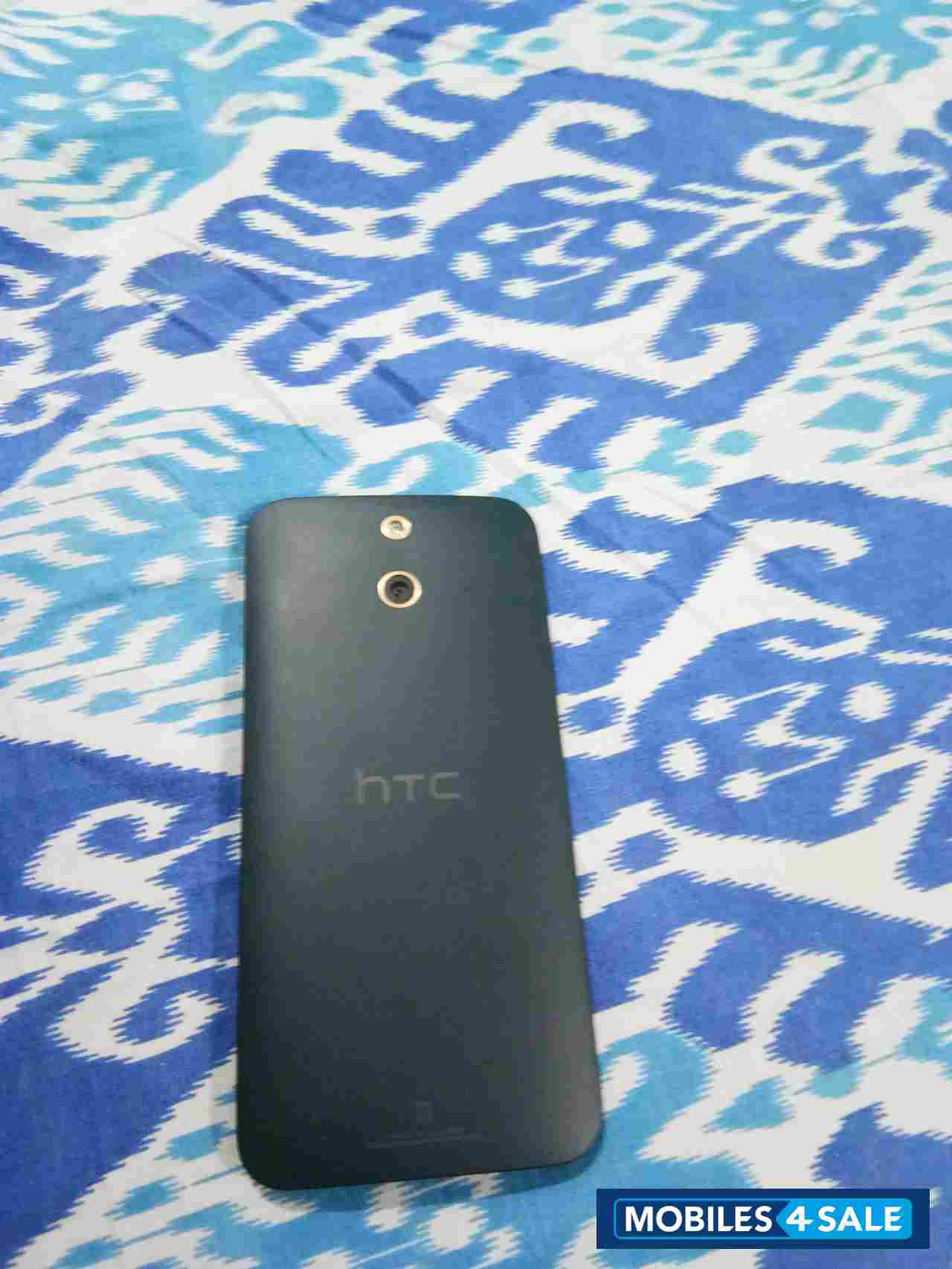 Black HTC One E8