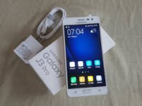Gold Samsung Galaxy J3 Pro