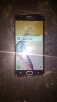 Black Samsung J-series J7 Prime 2017