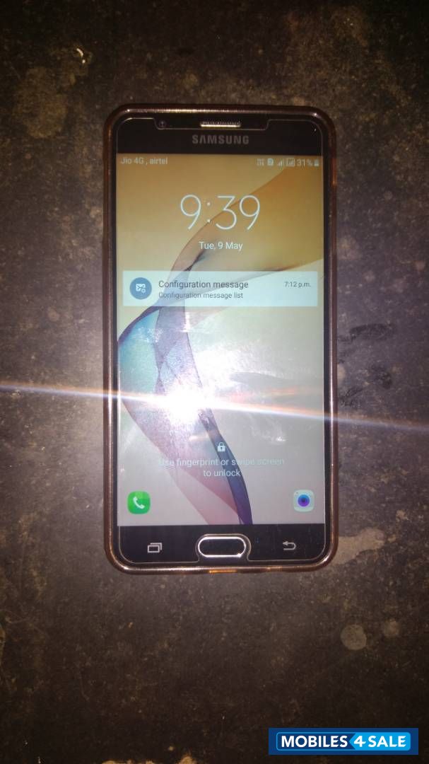 Black Samsung J-series J7 Prime 2017