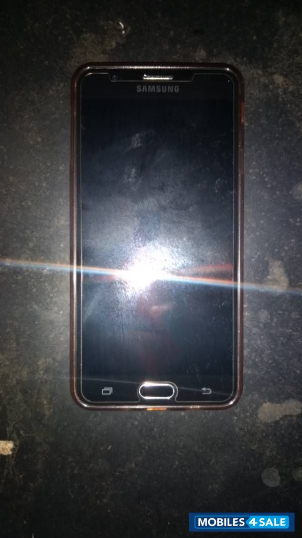 Black Samsung J-series J7 Prime 2017