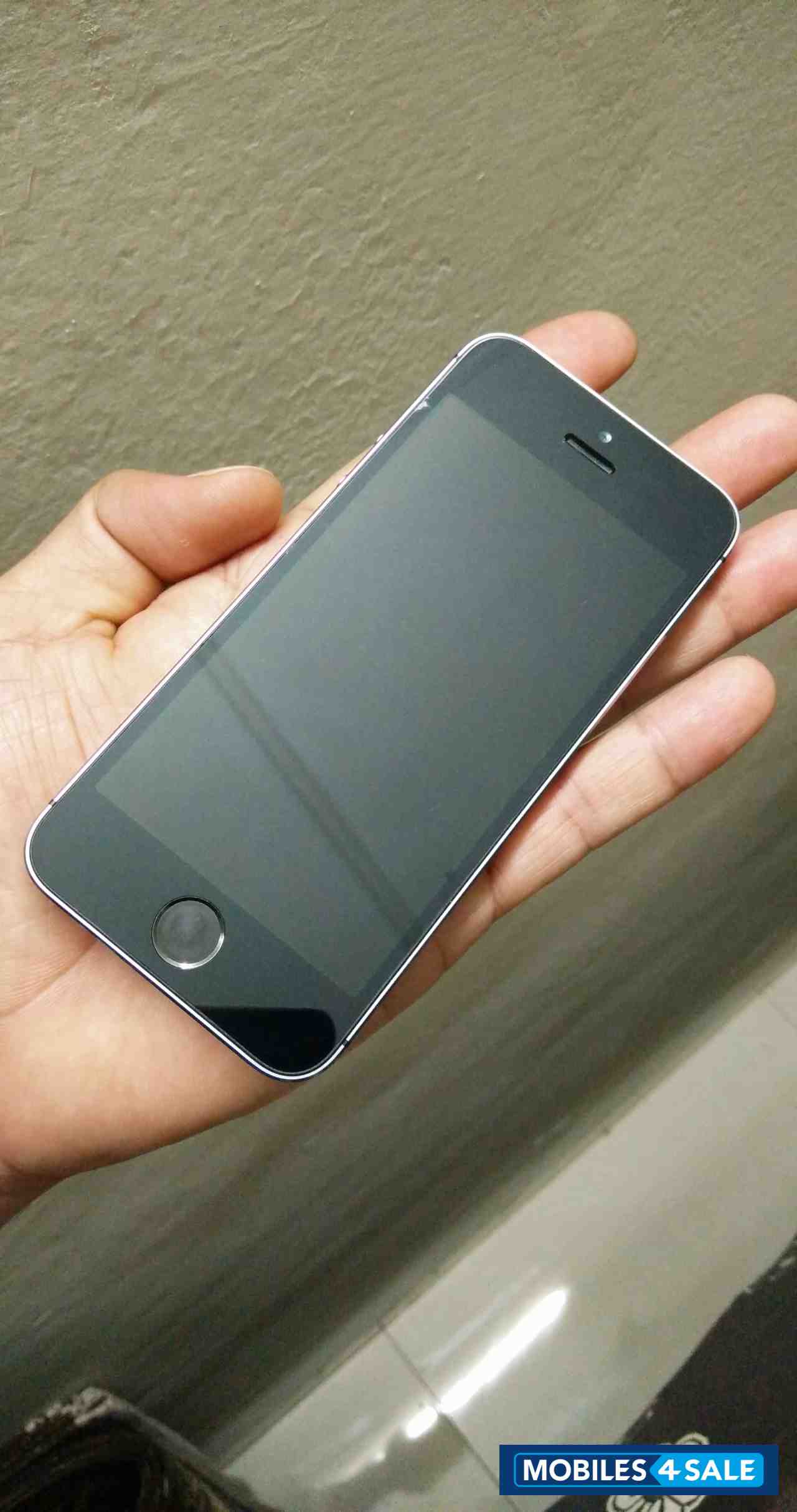 Space Grey 16gb Apple iPhone 5S