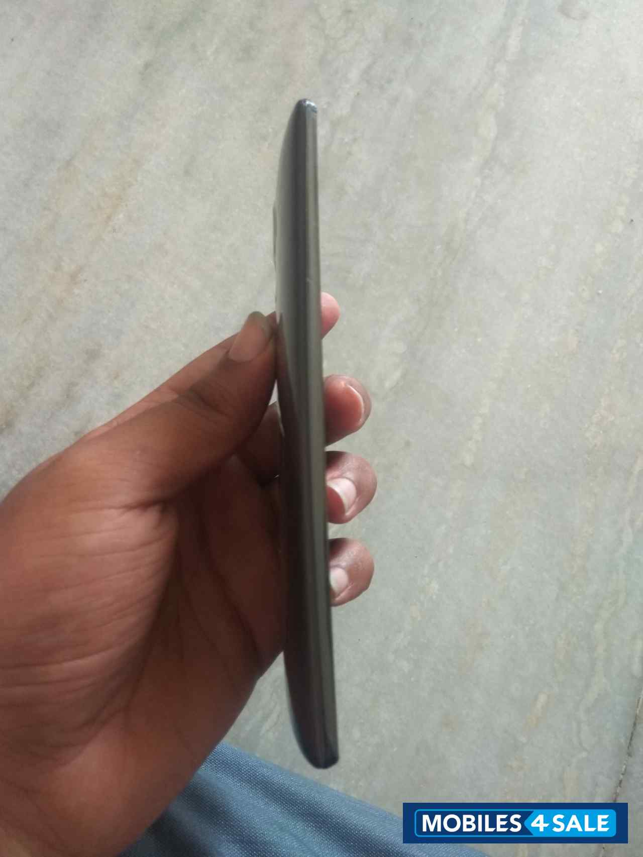 Grey LG G4