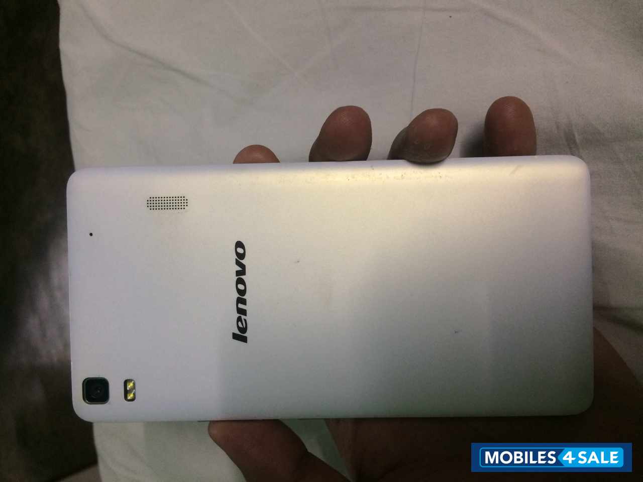 White Lenovo K-series K5a40
