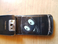 Black BlackBerry Pearl Flip 8220