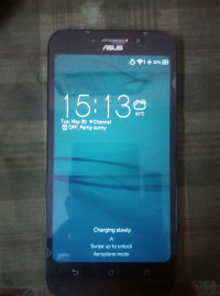 Black Asus Zenfone Max