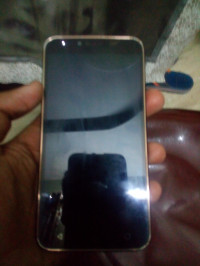 Black Karbonn Quattro L50 HD