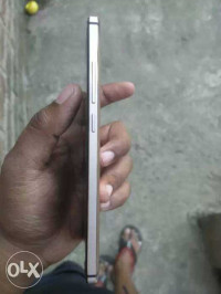 Golden Micromax Canvas 6