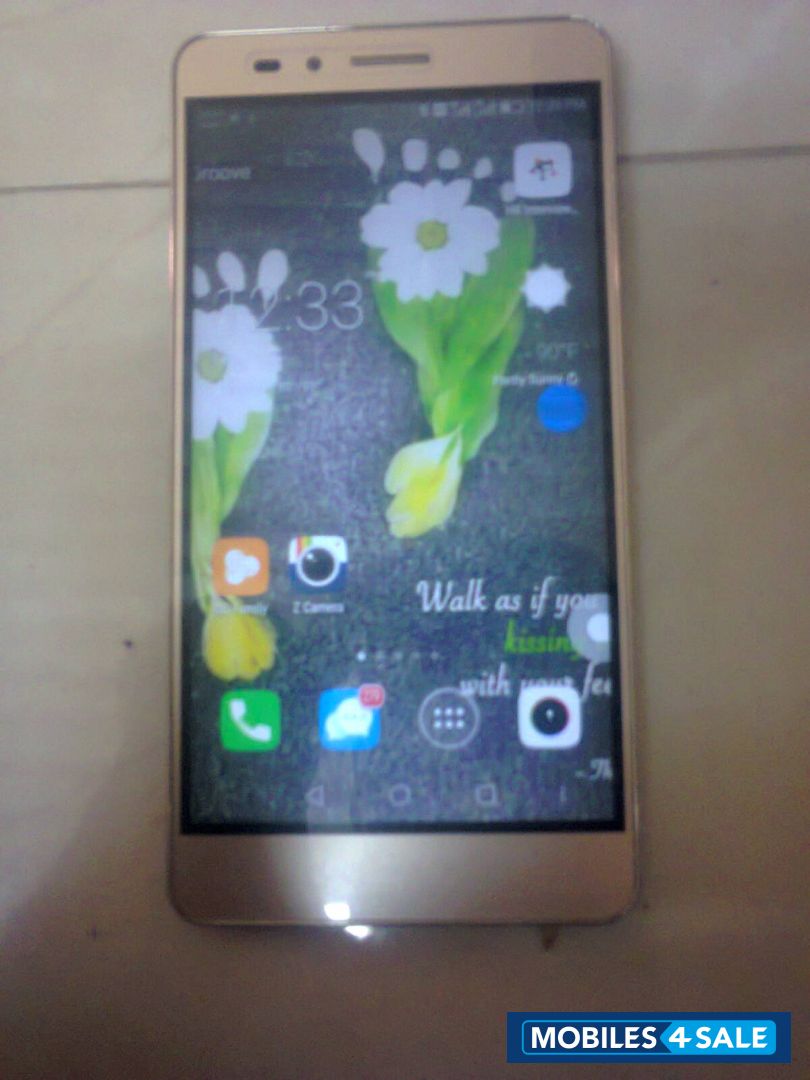 Gold Huawei Honor 5X