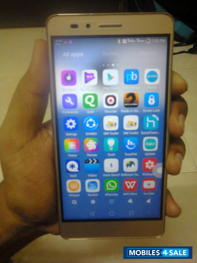 Gold Huawei Honor 5X