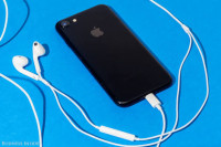 Black Apple iPhone 7