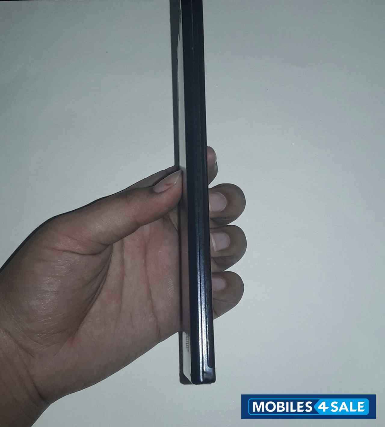 Black Gionee GPAD G5