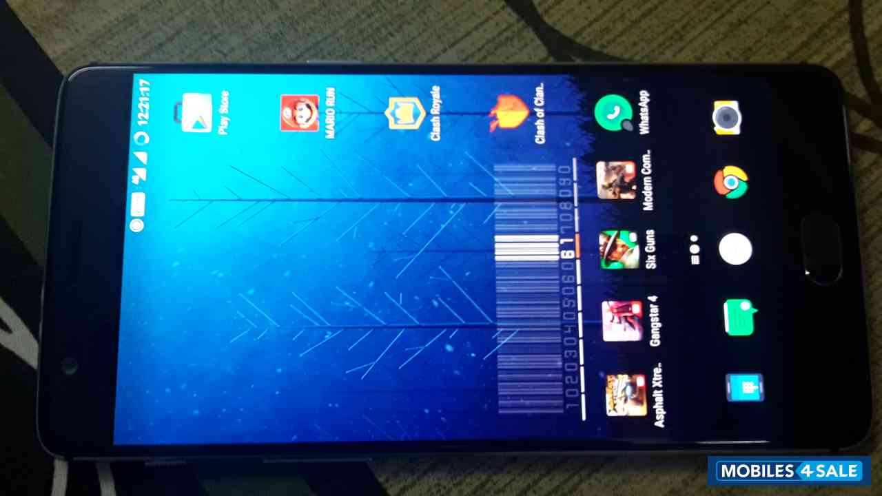 Gunmetal (grey) OnePlus 3