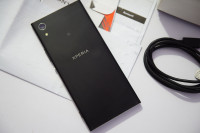 Black Sony Xperia XA1