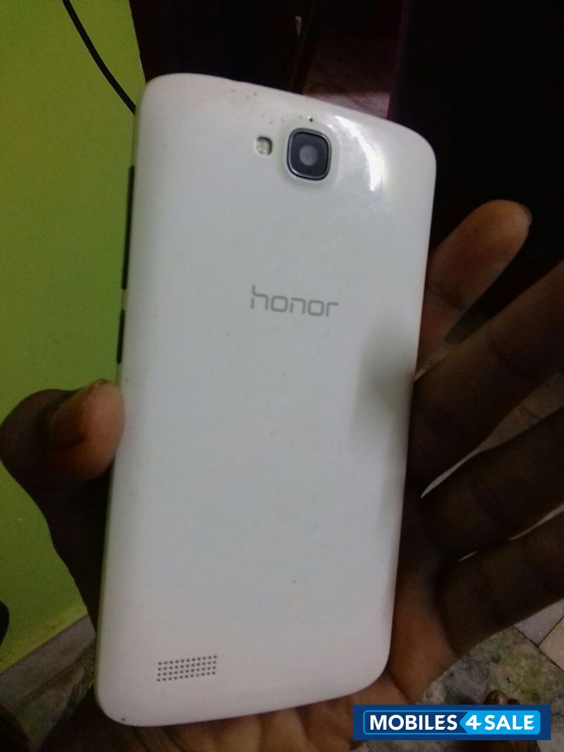 White Huawei Honor Holly