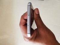 Black Samsung Galaxy S7 Edge