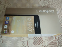 Golden Asus Zenfone 5