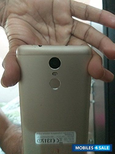 Gold Xiaomi Redmi Note 3