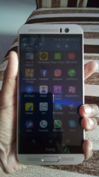 Grey HTC One M9 Plus