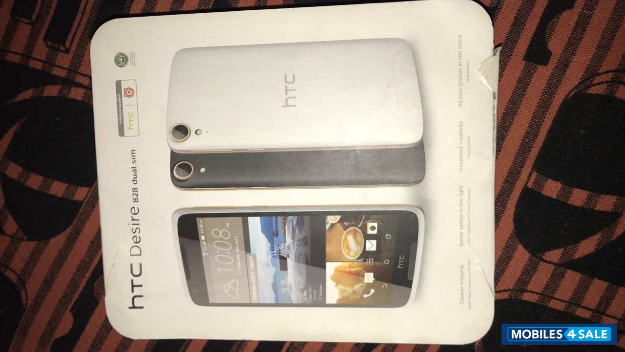 White HTC Desire 828 Dual SIM