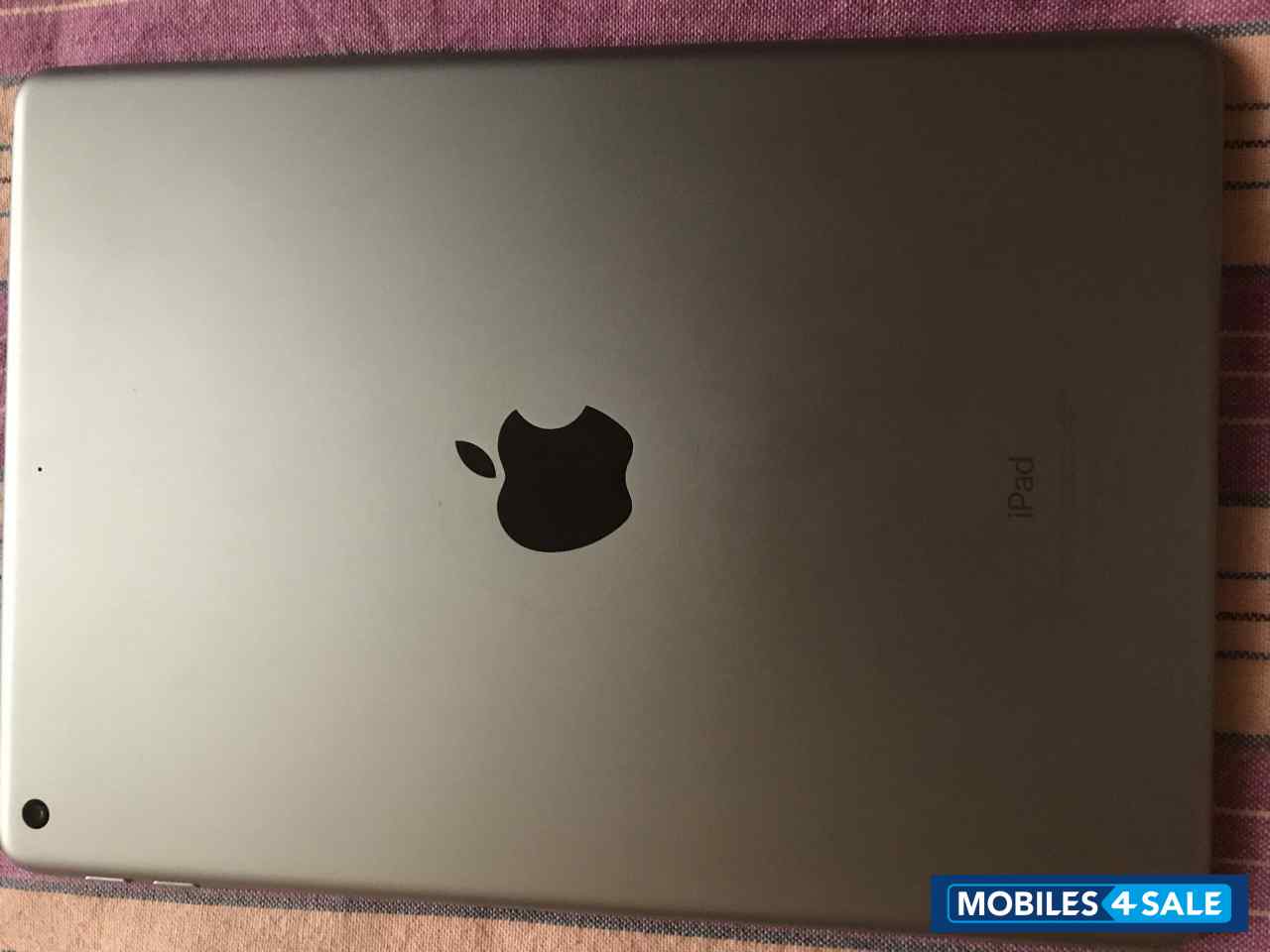 Space Grey Apple iPad 9.7