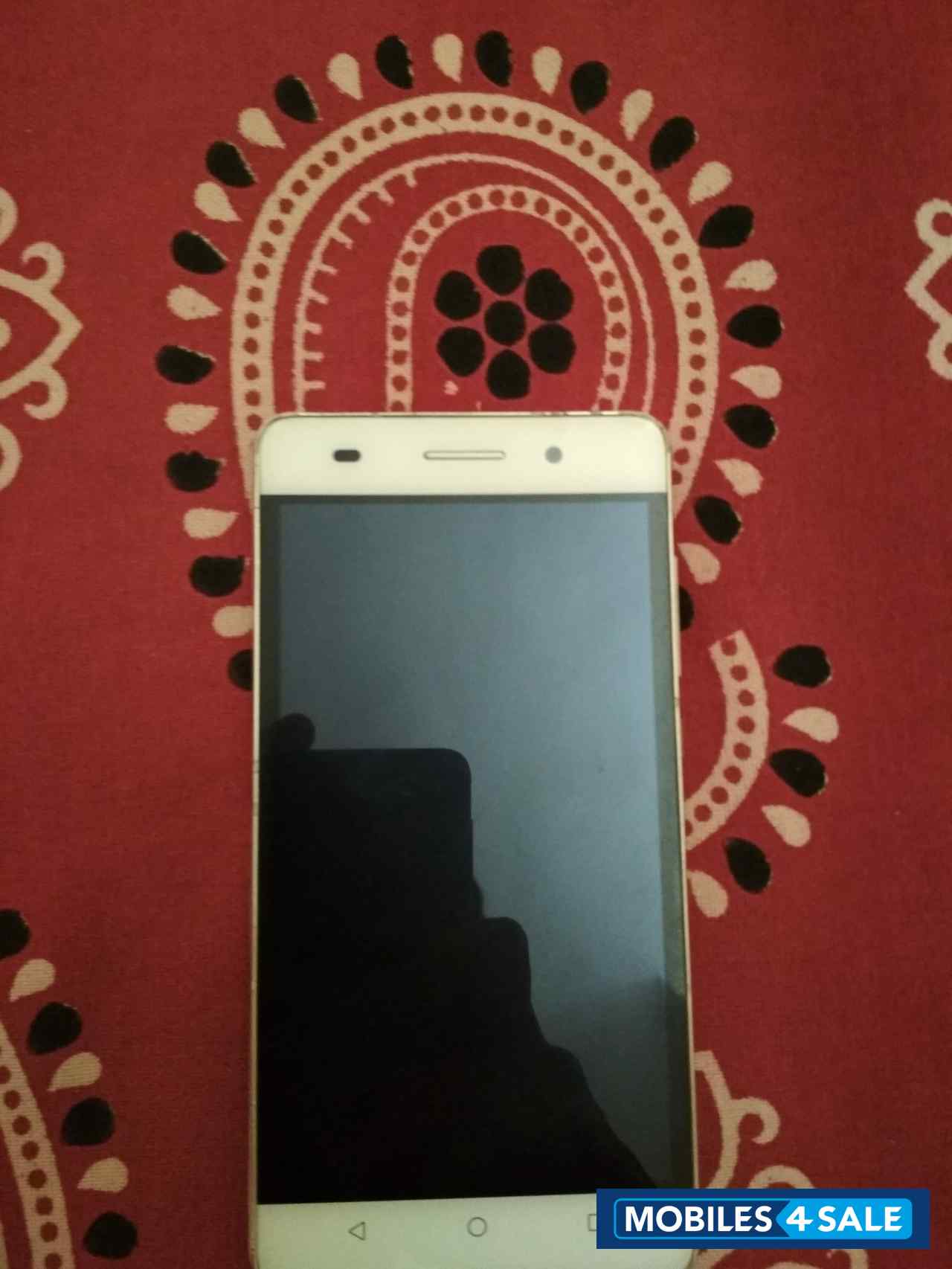 White Huawei Honor 4C