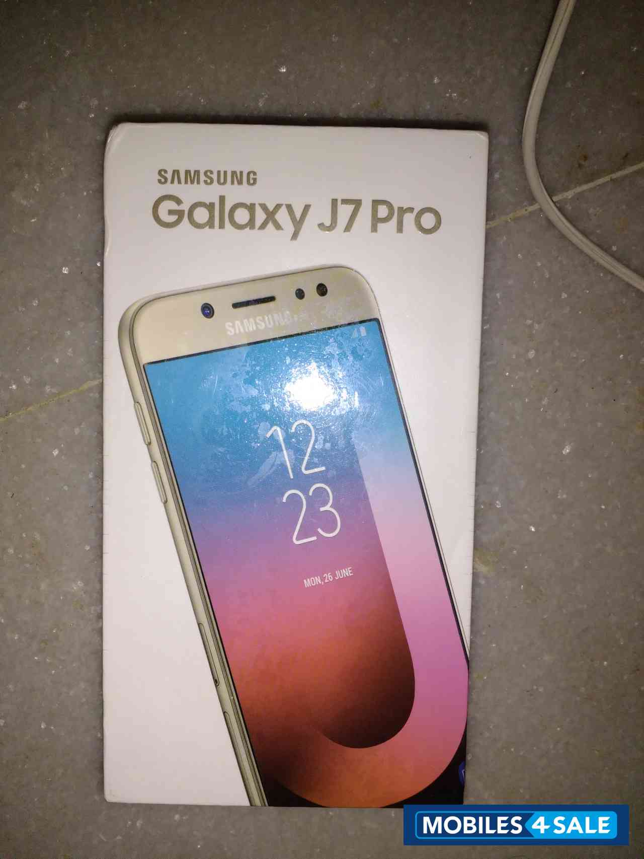 Black Samsung Galaxy J7 Pro