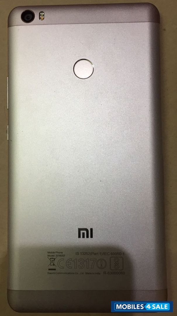 Gold Xiaomi Mi Max Prime